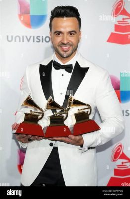 The Latin Fiesta Extravaganza Luis Fonsi Performs a Mesmerizing Fusion of Spanish Soul and Global Pop!